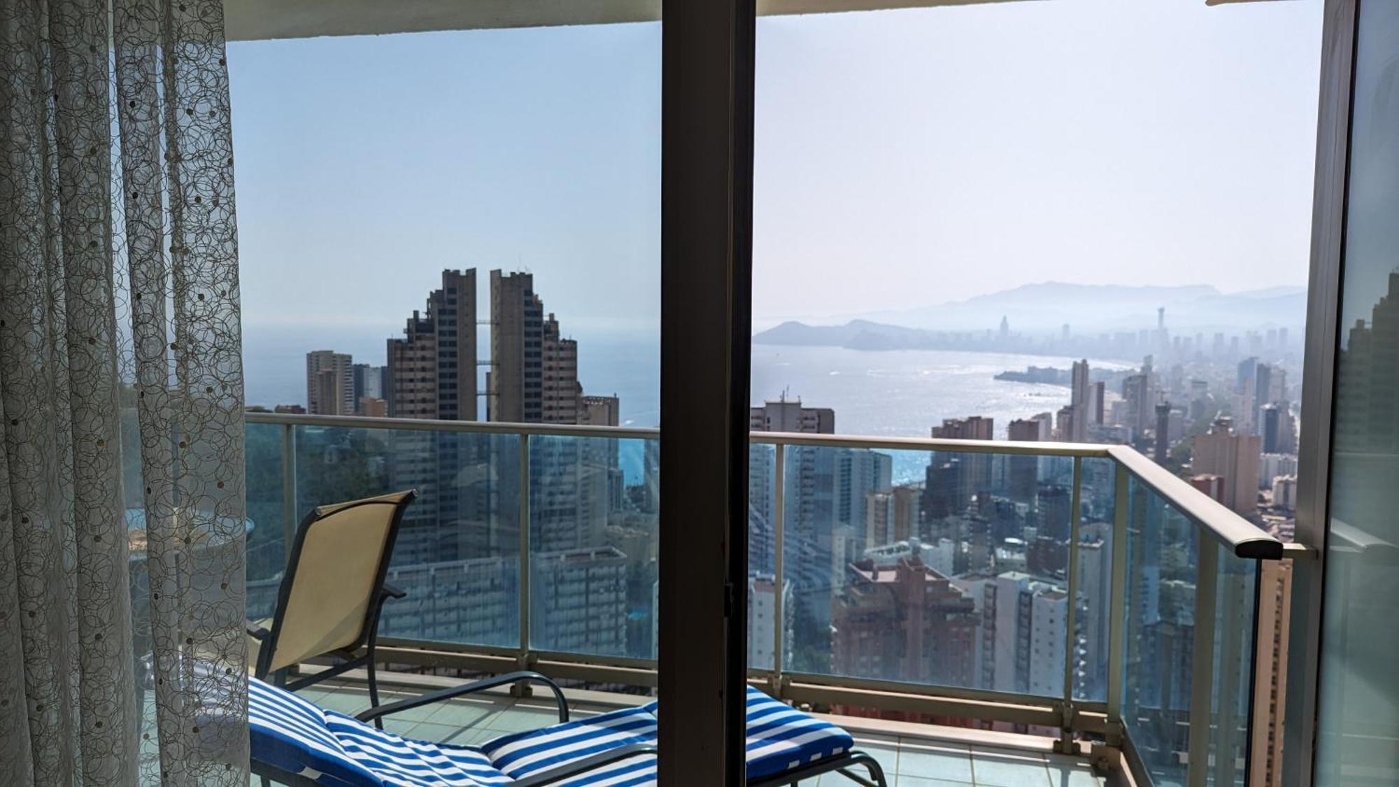 Torre Lugano Sea View Apartment ベニドルム エクステリア 写真
